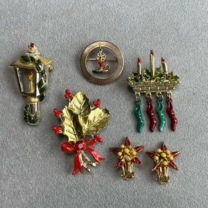 Vintage Christmas Jewelry Lot